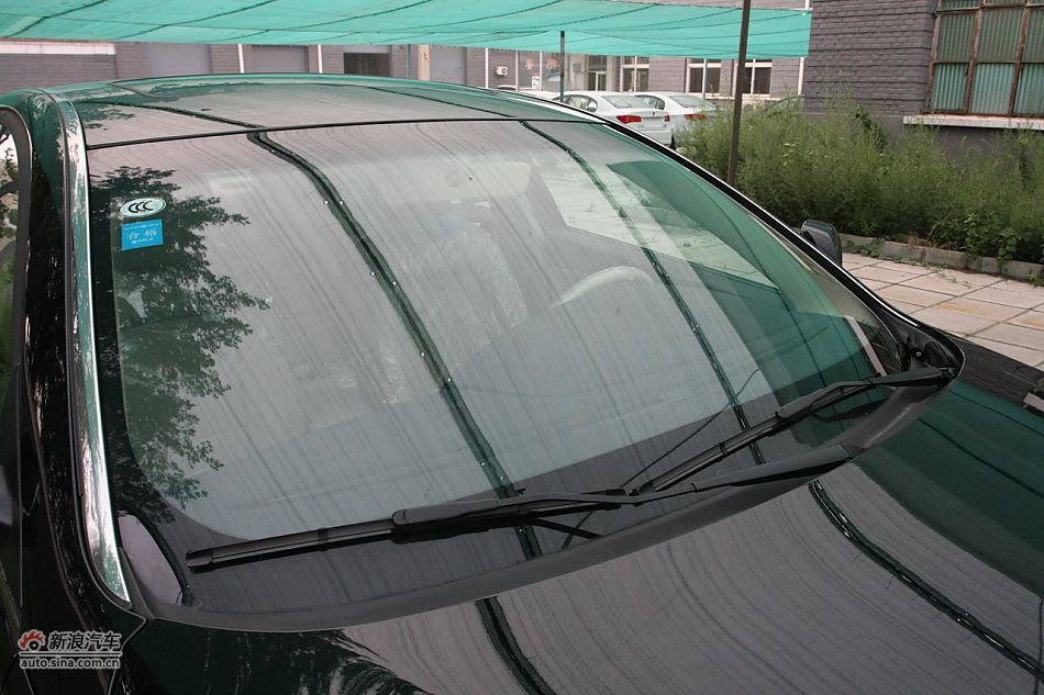 荣威550s 1.8L自动超值版