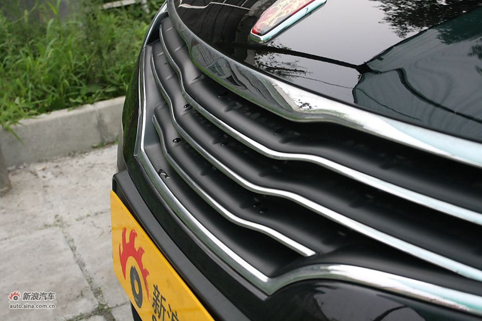 荣威550s 1.8L自动超值版