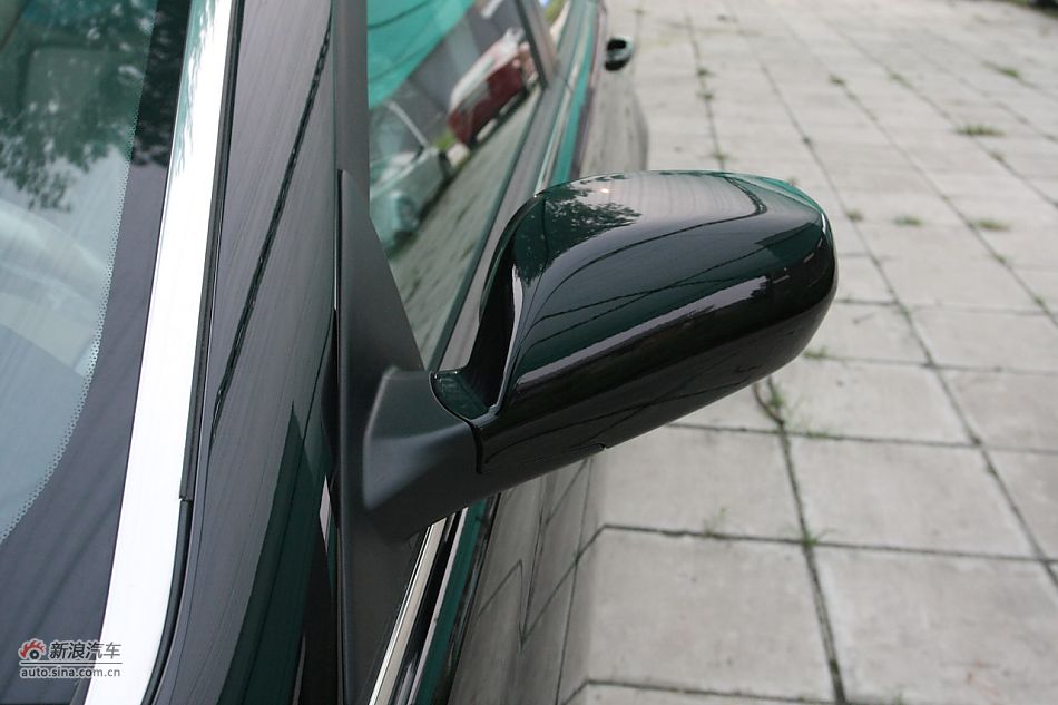 荣威550s 1.8L自动超值版