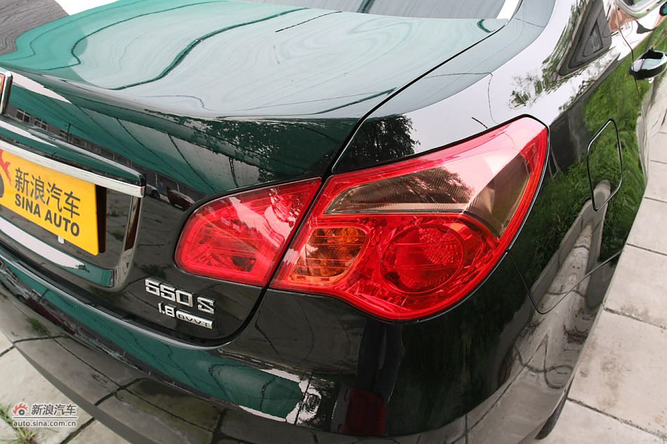 荣威550s 1.8L自动超值版