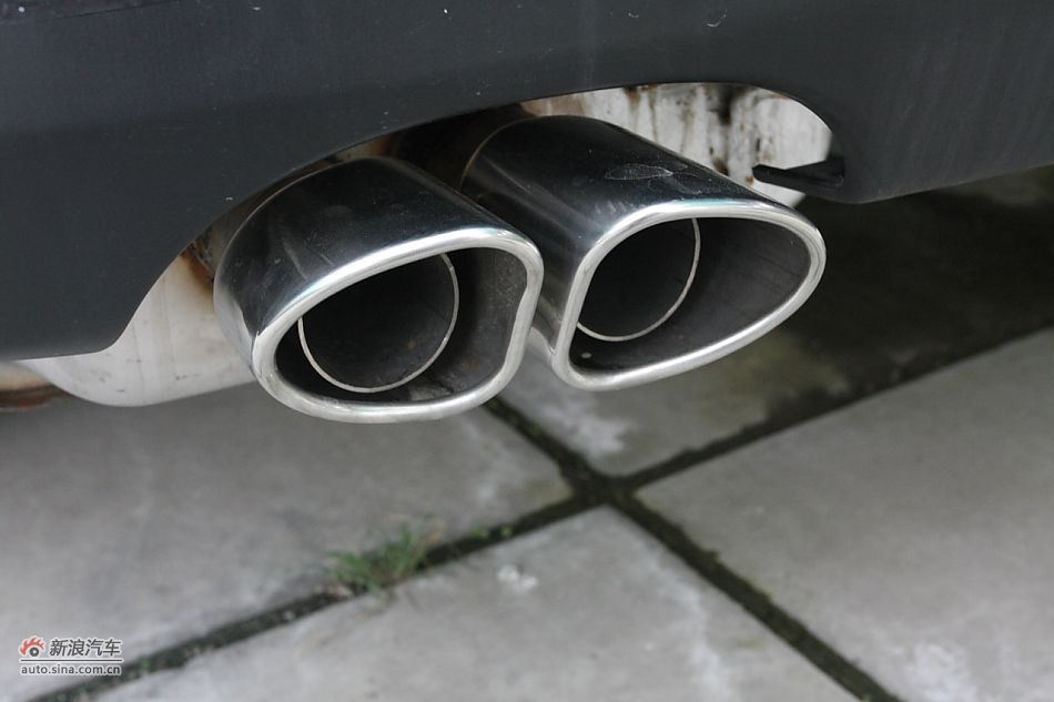 荣威550s 1.8L自动超值版