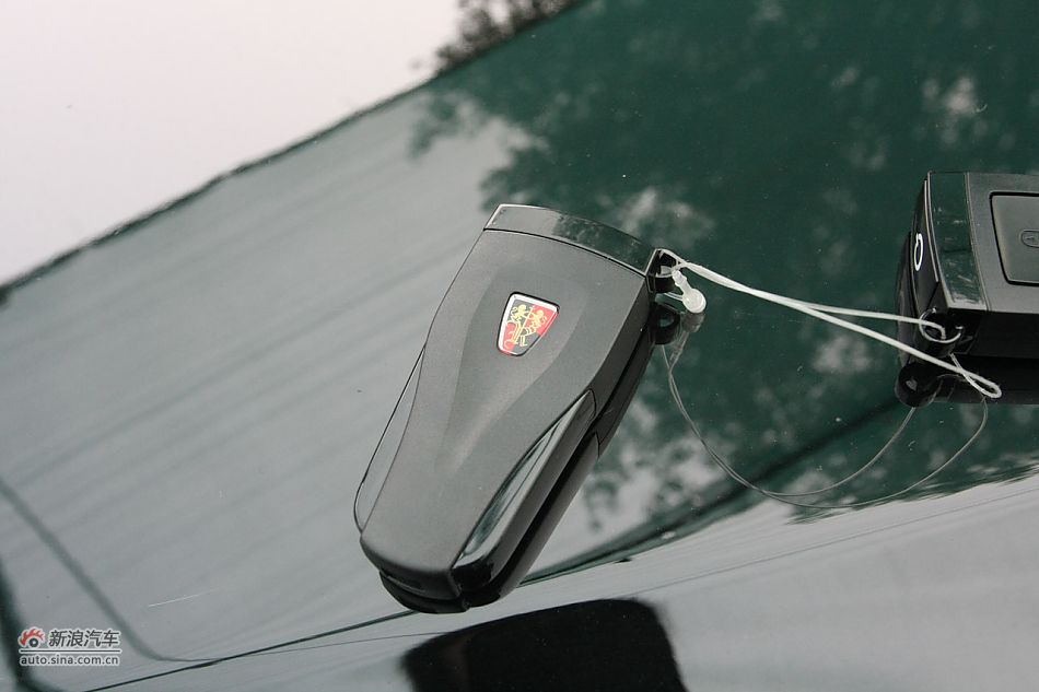 荣威550s 1.8L自动超值版