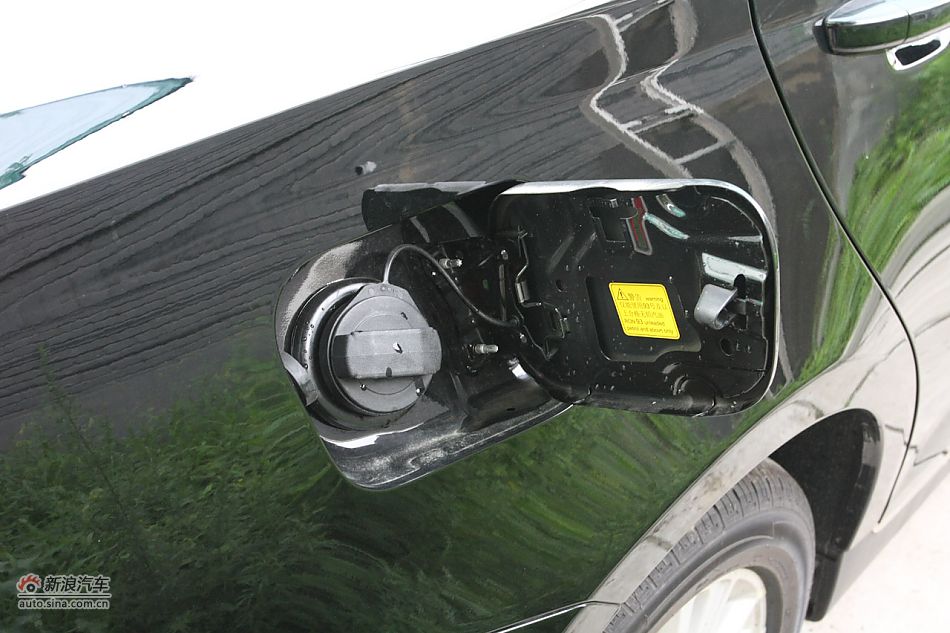 荣威550s 1.8L自动超值版