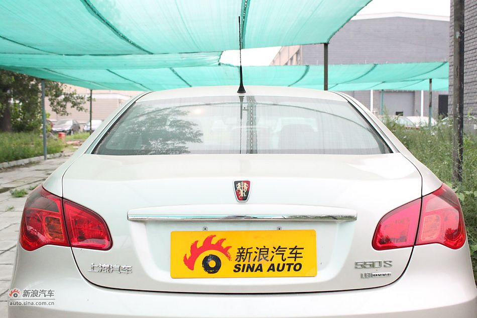 荣威550s 1.8L手动启逸版