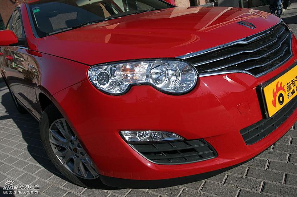 荣威550 1.8DVVT外观及细节