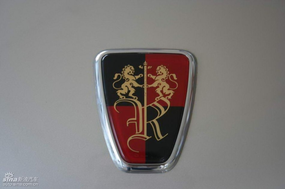 上汽荣威550外观