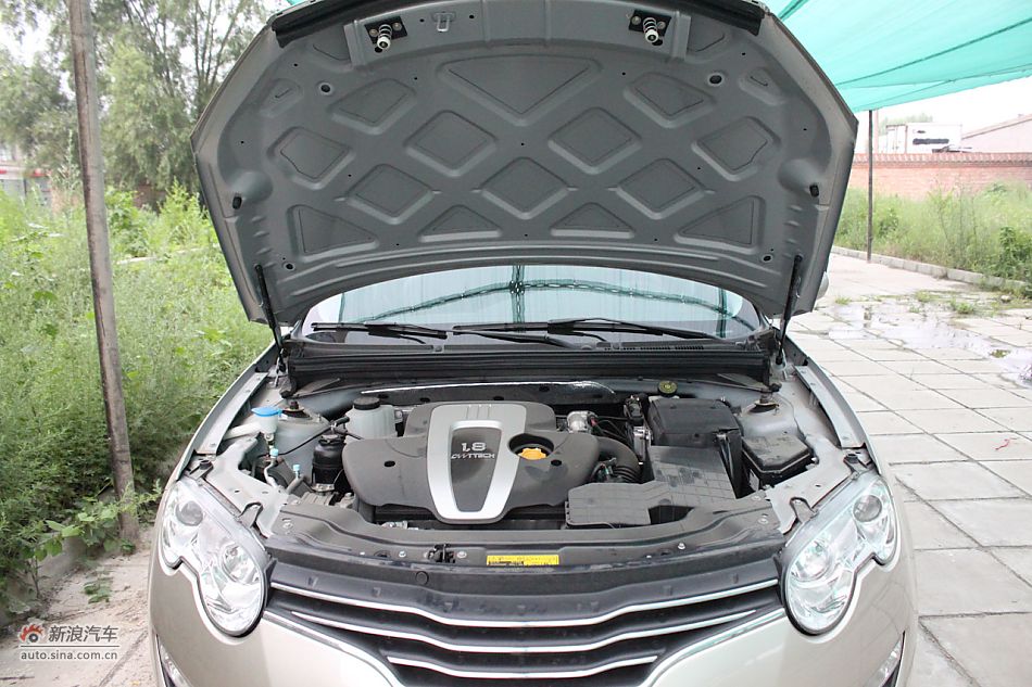 荣威550s 1.8L手动启逸版