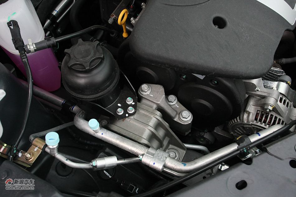 荣威550s 1.8L自动超值版