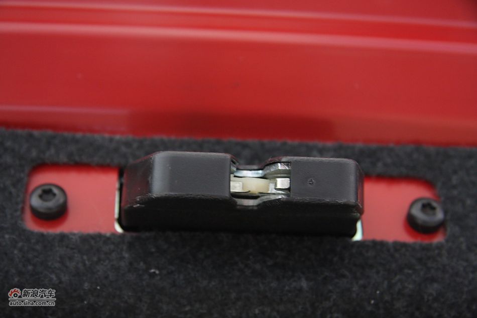 荣威550s 1.8L手动世博版