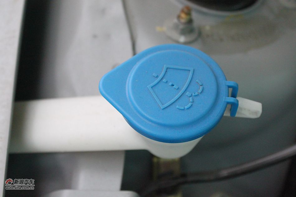 荣威550s 1.8L手动启逸版