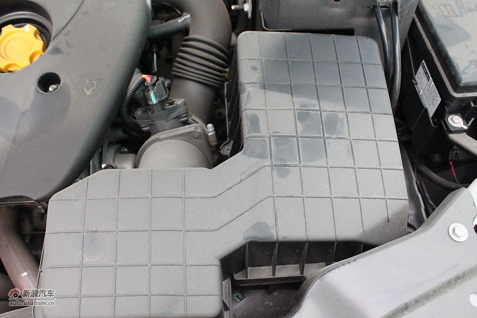 荣威550s 1.8L手动启逸版