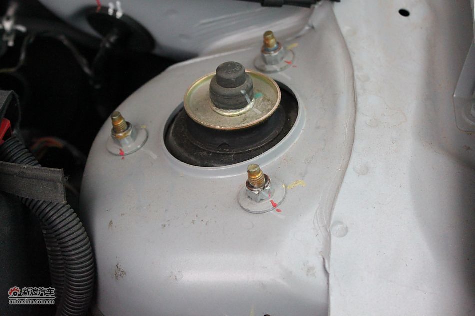 荣威550s 1.8L手动启逸版