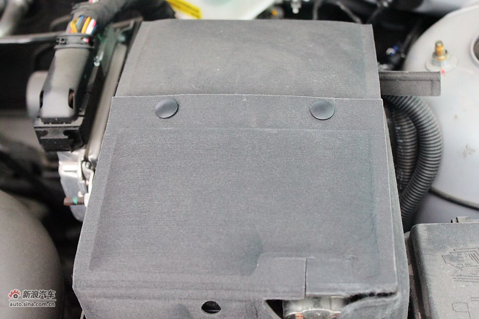 荣威550s 1.8L手动启逸版