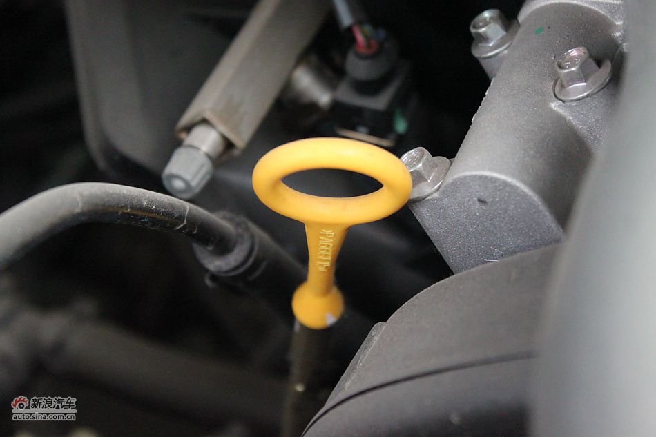 荣威550s 1.8L手动启逸版