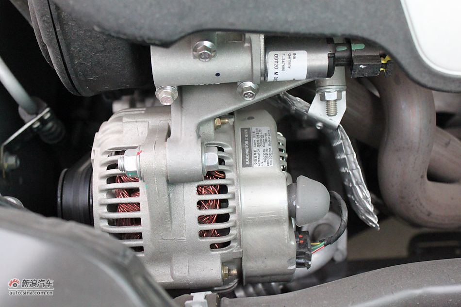 荣威550s 1.8L手动启逸版