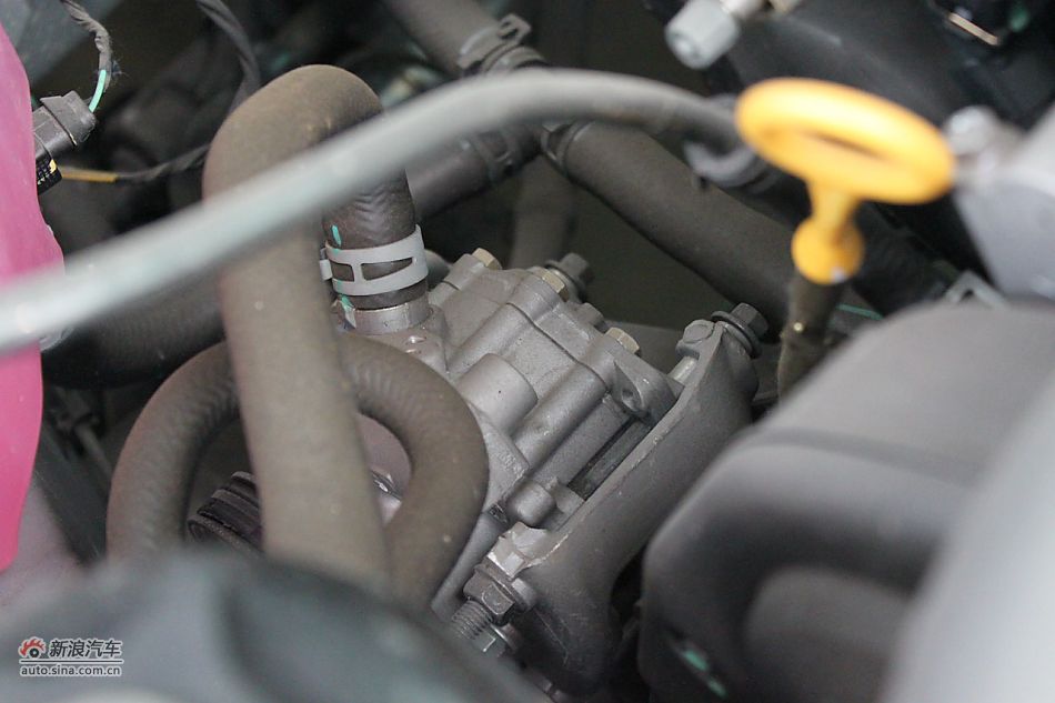 荣威550s 1.8L手动启逸版