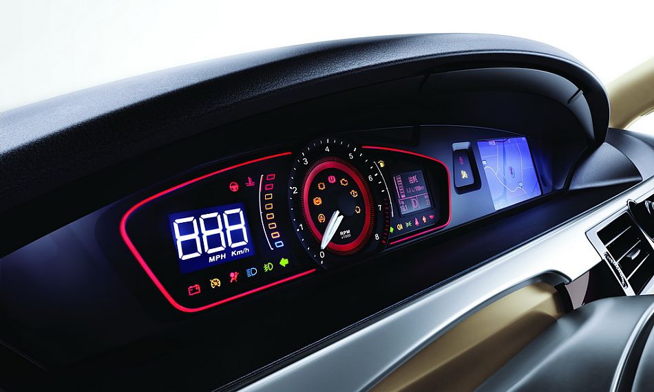 荣威550轿车数字化