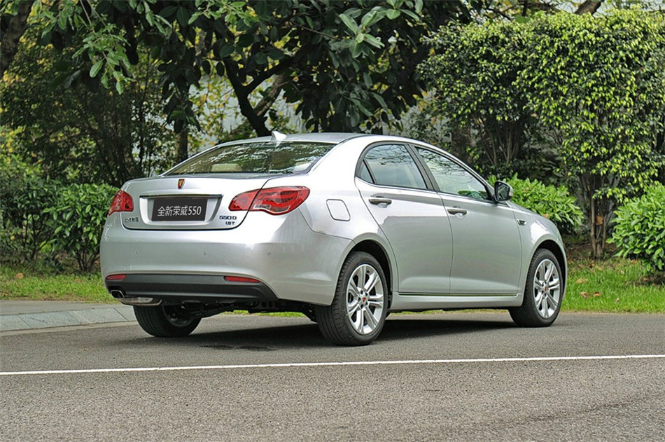 2013款 550D 1.8T AT 品臻版 外观