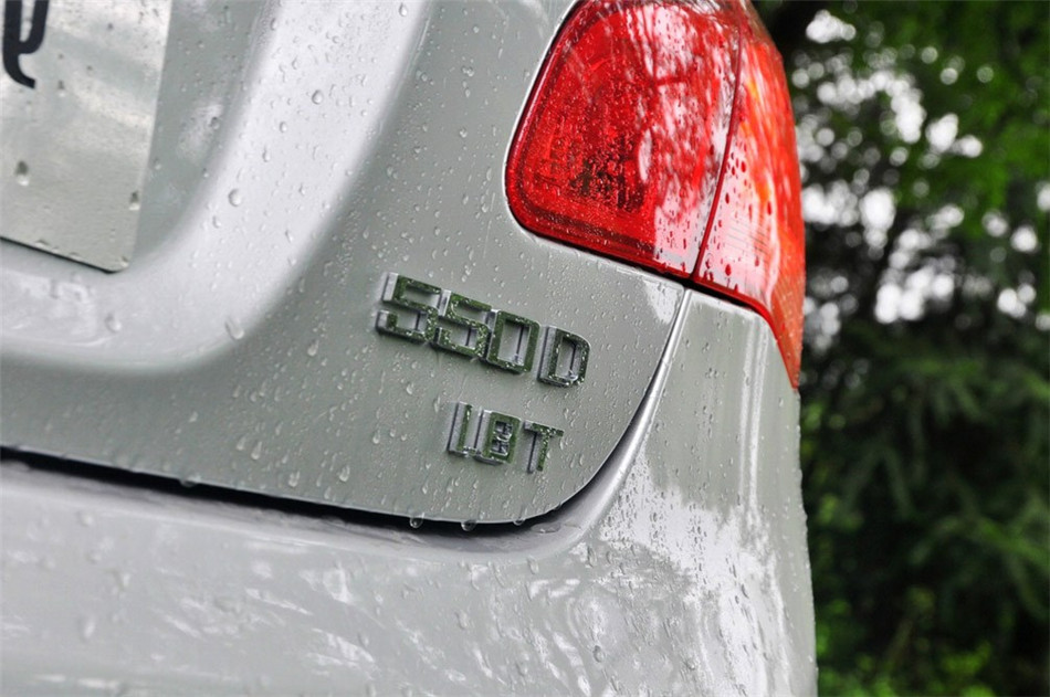 2013款 550D 1.8T AT 品臻版 其他