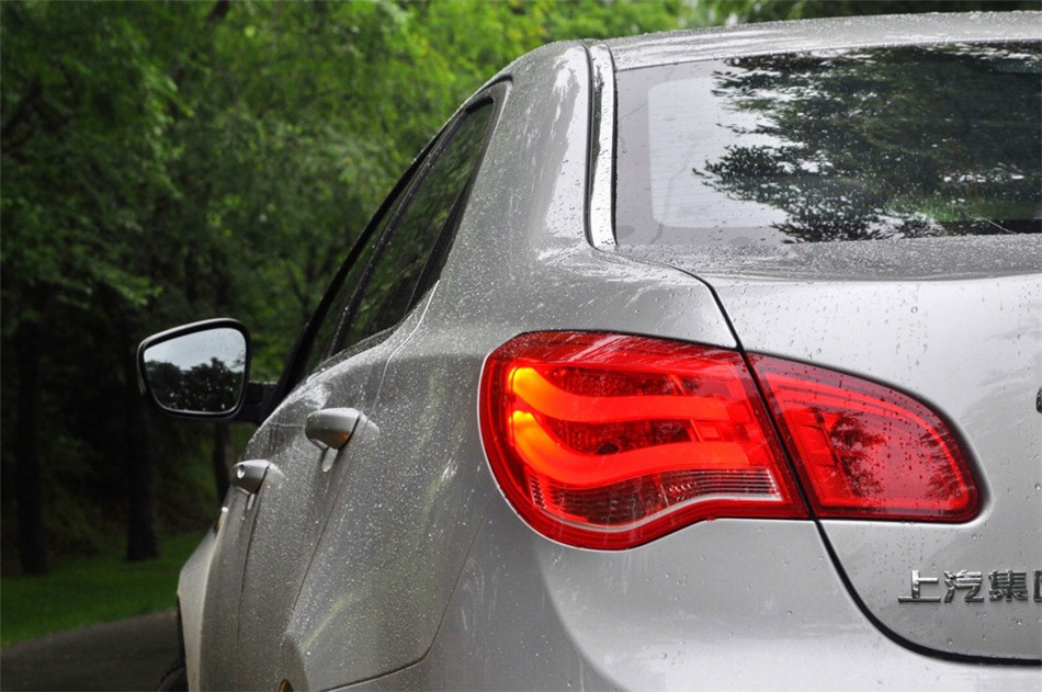 2013款 550D 1.8T AT 品臻版 其他