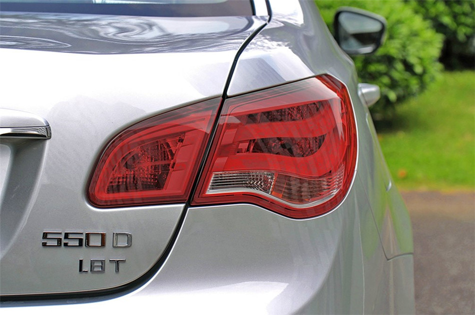 2013款 550D 1.8T AT 品臻版 其他