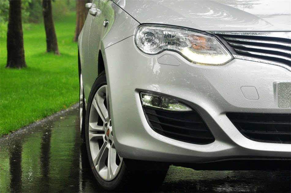 2013款 550D 1.8T AT 品臻版 其他