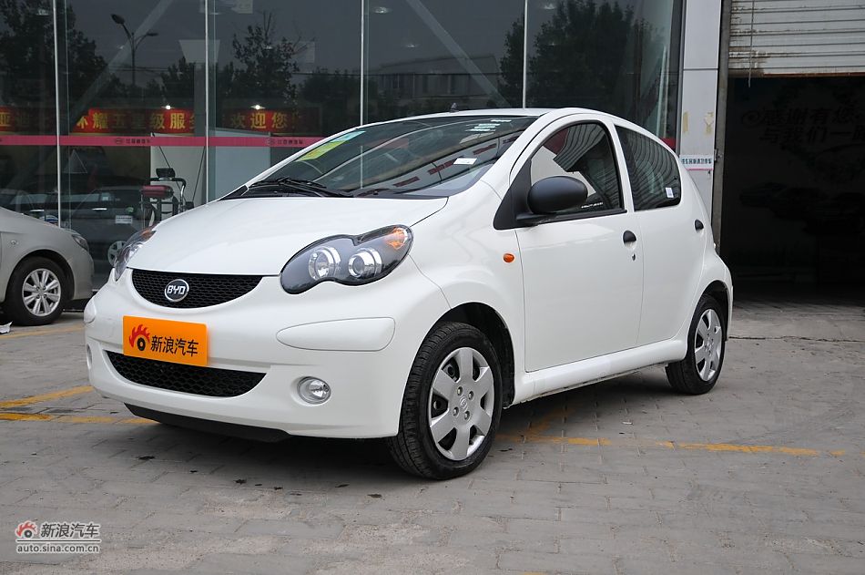 2011款比亚迪F0尚酷爱国版1.0L悦酷型