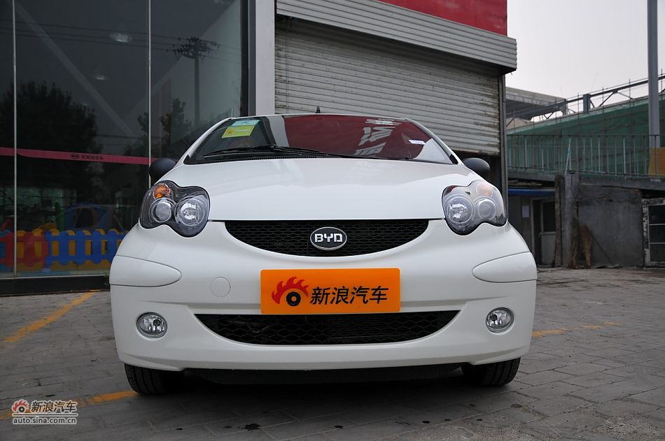 2011款比亚迪F0尚酷爱国版1.0L悦酷型