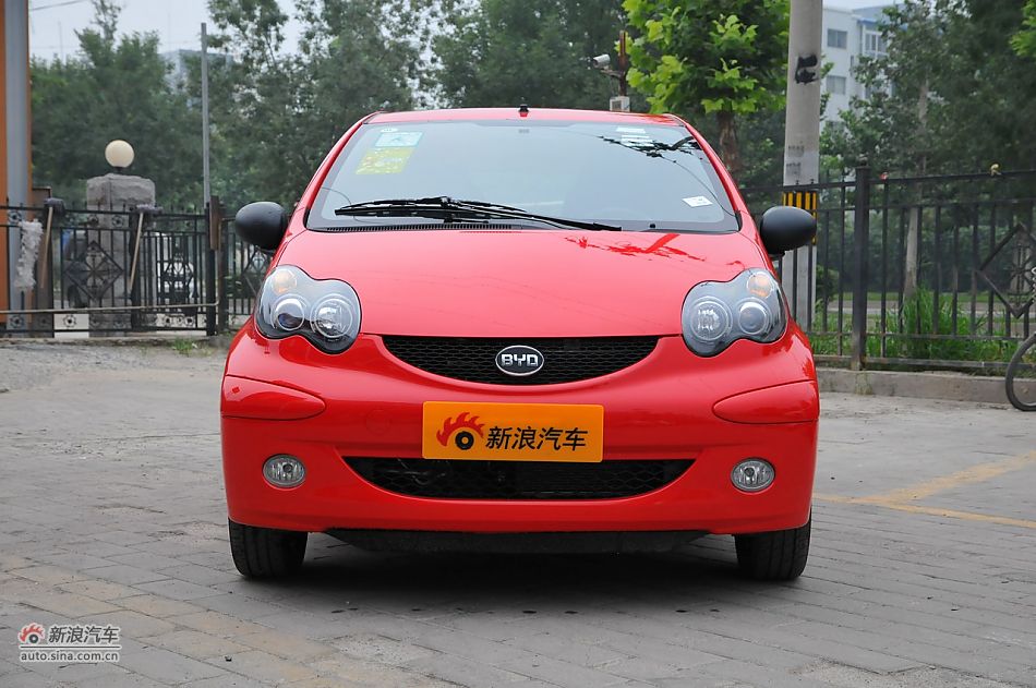 2011款比亚迪F0尚酷爱国版1.0L炫酷型