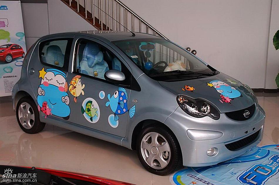 比亚迪F0到店实拍与街头实拍外观图