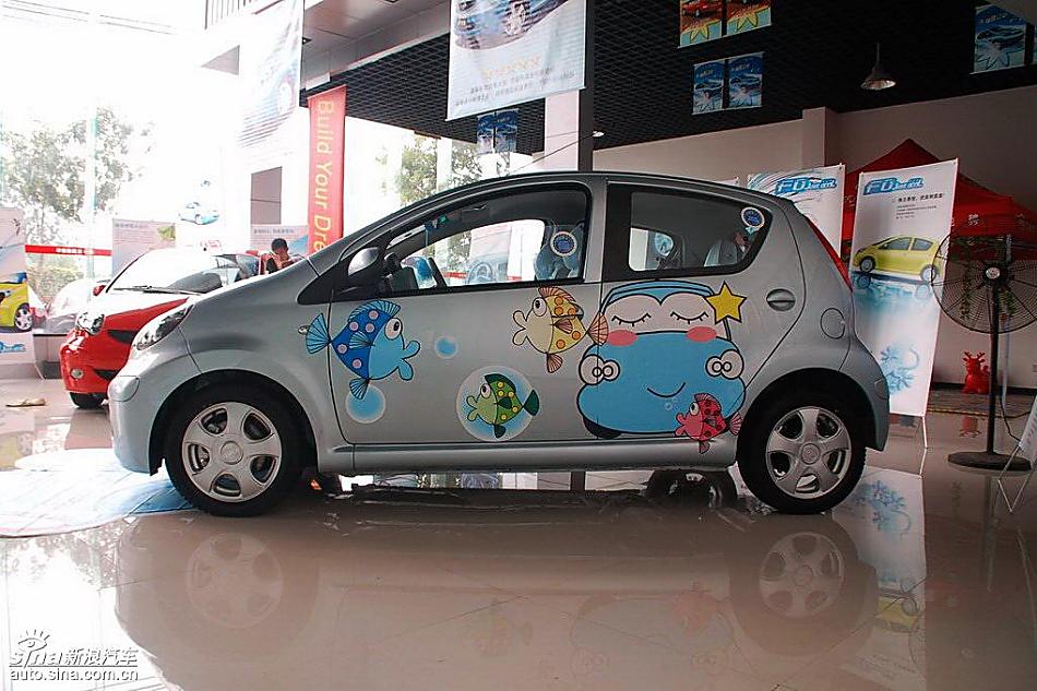比亚迪F0到店实拍与街头实拍外观图