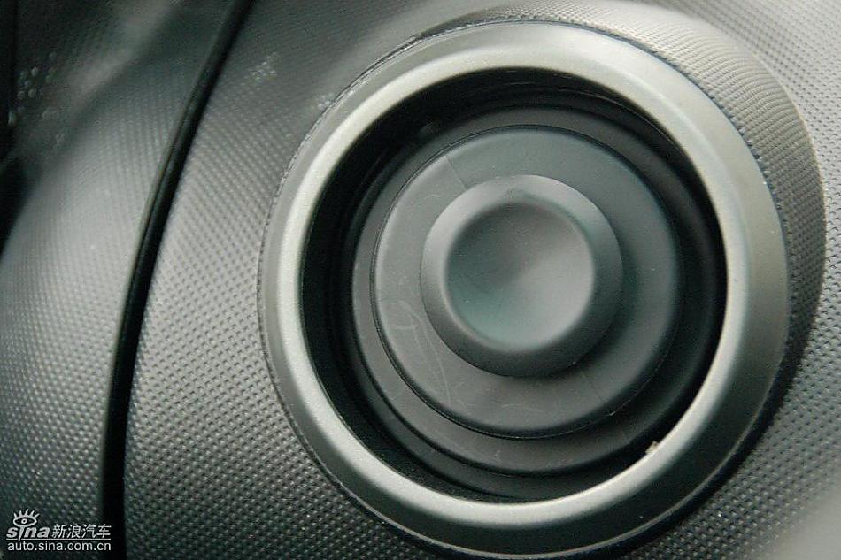 比亚迪F0到店实拍与街头实拍内饰