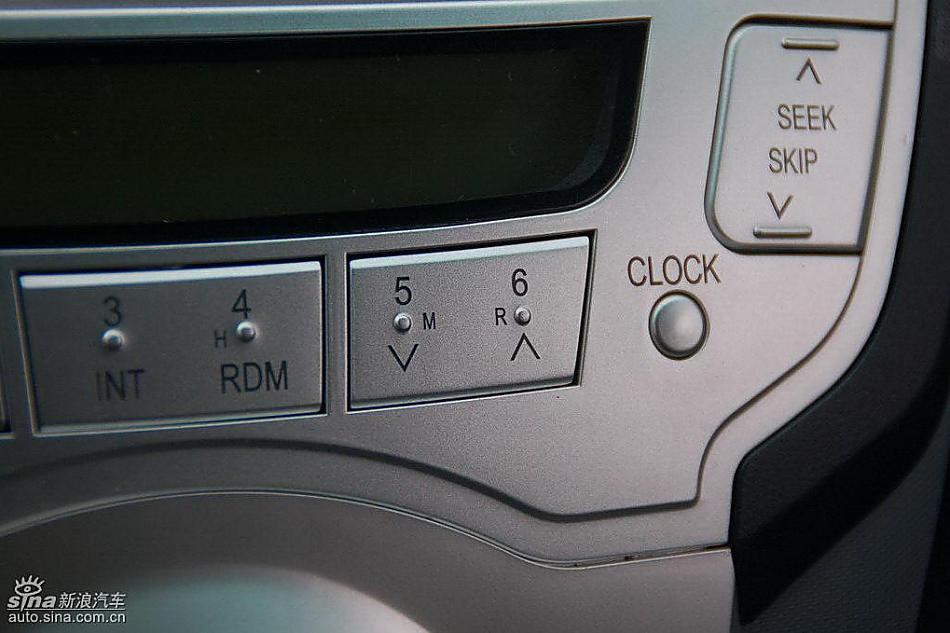 比亚迪F0到店实拍与街头实拍内饰