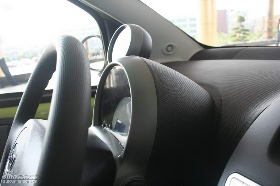 比亚迪F0内饰图