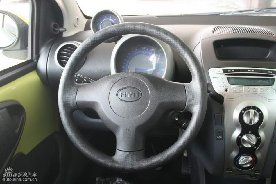 比亚迪F0内饰图