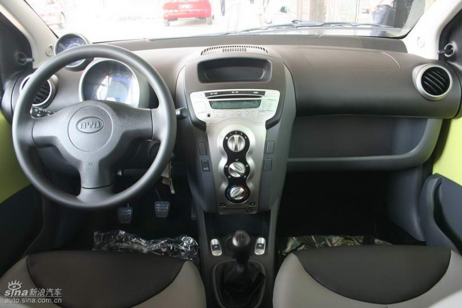 比亚迪F0内饰图