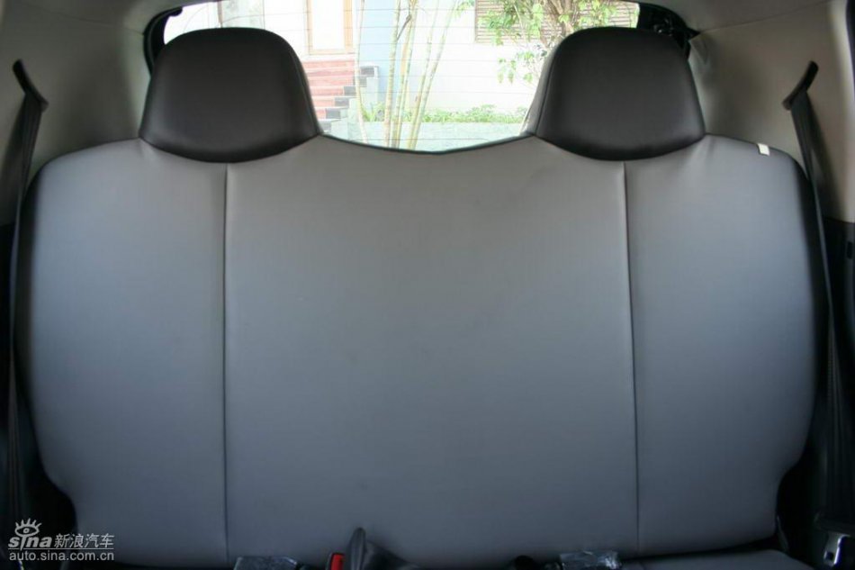 比亚迪F0内饰图