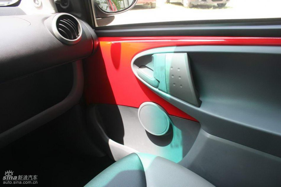 比亚迪F0内饰图