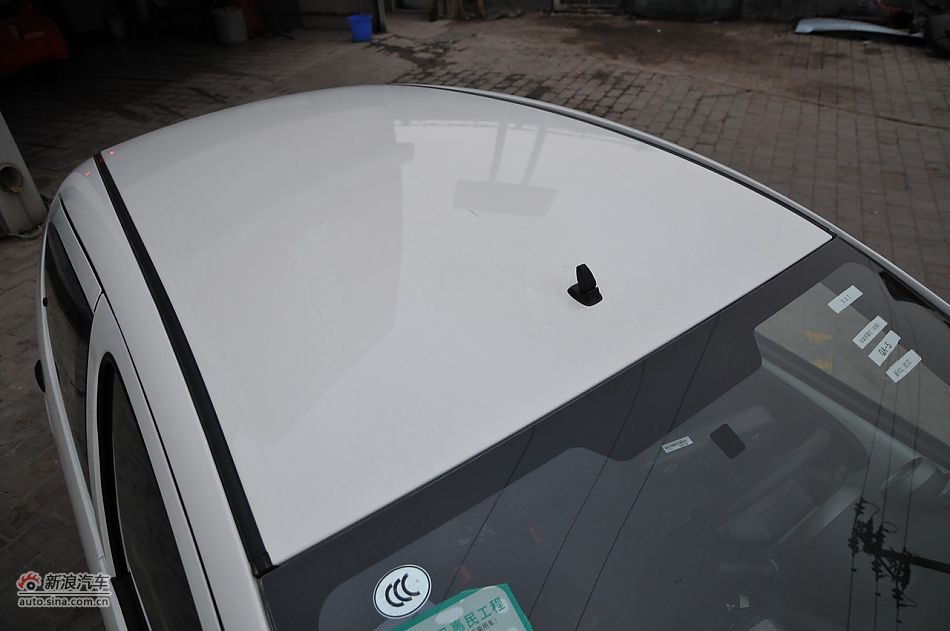 2011款比亚迪F0尚酷爱国版1.0L悦酷型