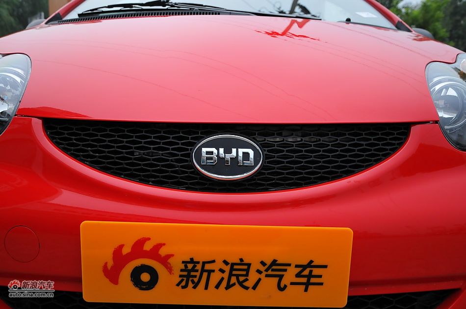 2011款比亚迪F0尚酷爱国版1.0L炫酷型