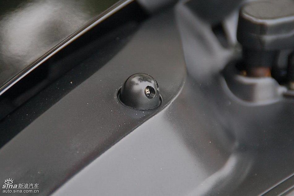 比亚迪F0到店实拍与街头实拍内饰