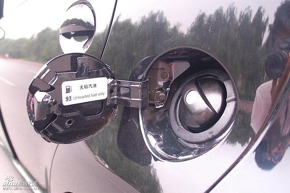 比亚迪F0到店实拍与街头实拍内饰