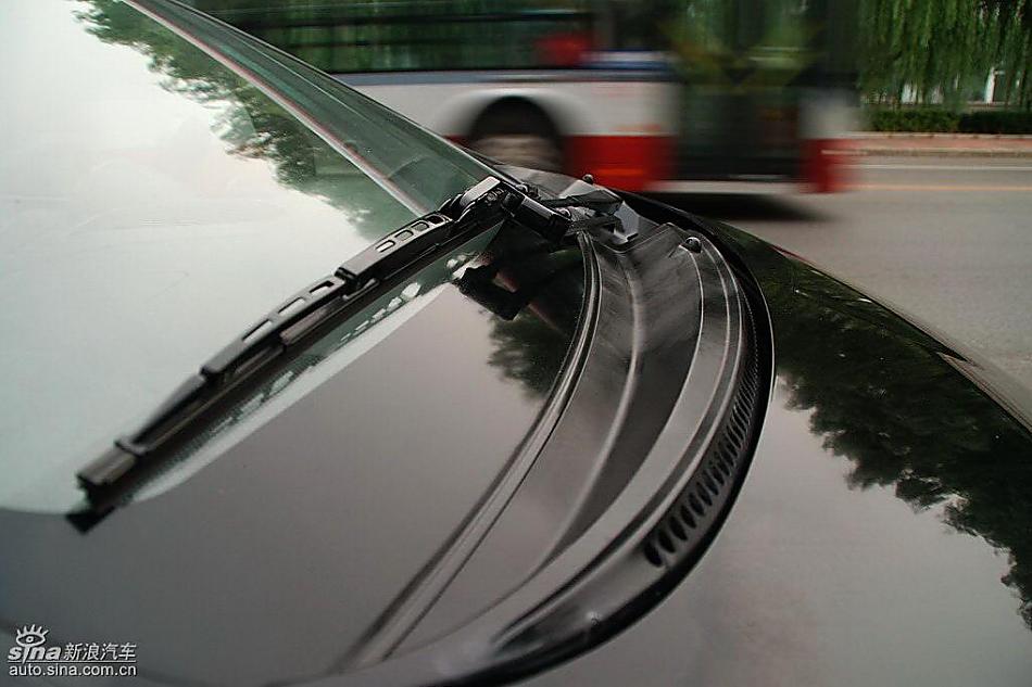 比亚迪F0到店实拍与街头实拍外观图