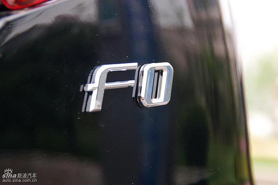 比亚迪F0到店实拍与街头实拍外观图