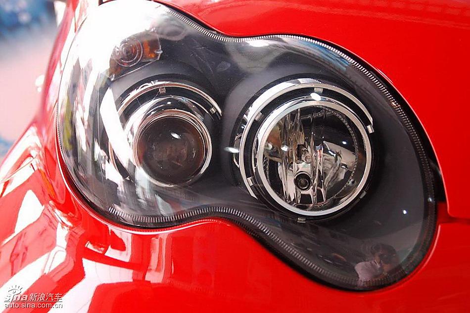 比亚迪F0到店实拍与街头实拍外观图