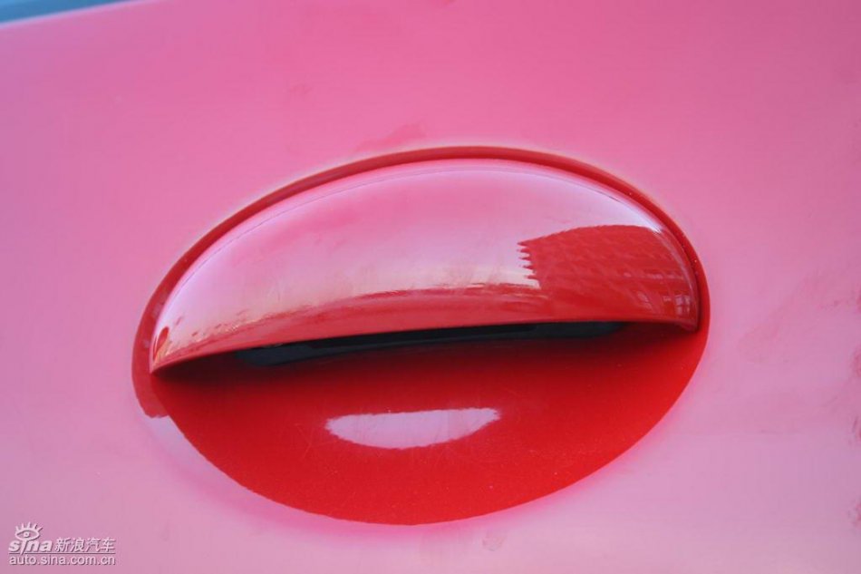 比亚迪F0外观图