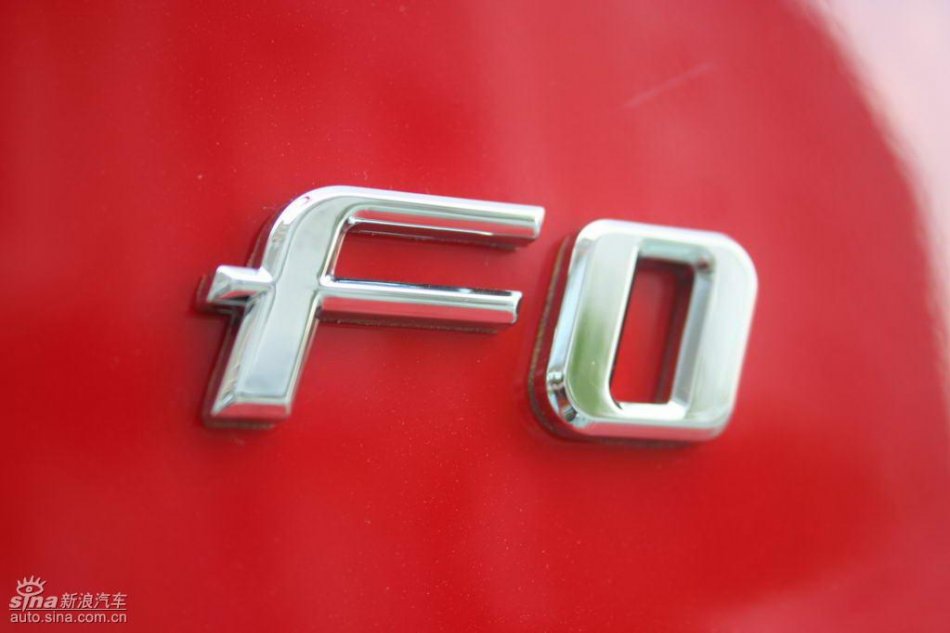 比亚迪F0外观图