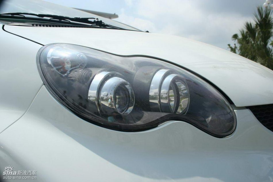 比亚迪F0外观图