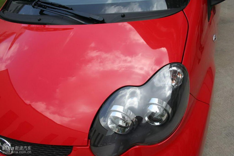 比亚迪F0外观图