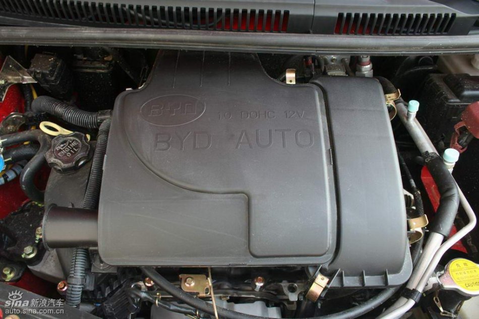 比亚迪F0实拍图